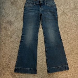 never worn tag still on them